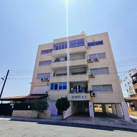 Mackenzie Seaview Paradise Larnaca Luaran gambar