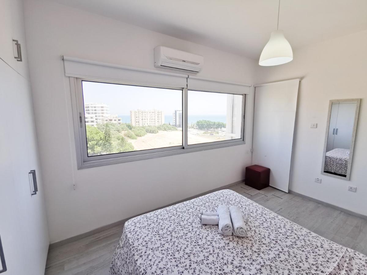 Mackenzie Seaview Paradise Larnaca Luaran gambar